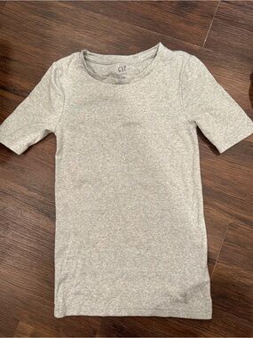 Gap Grey T Shirt